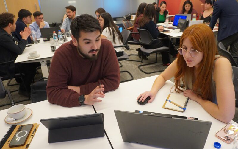 Reto BIM se prepara para su gran final: pymes afinan sus proyectos y consolidan aprendizajes